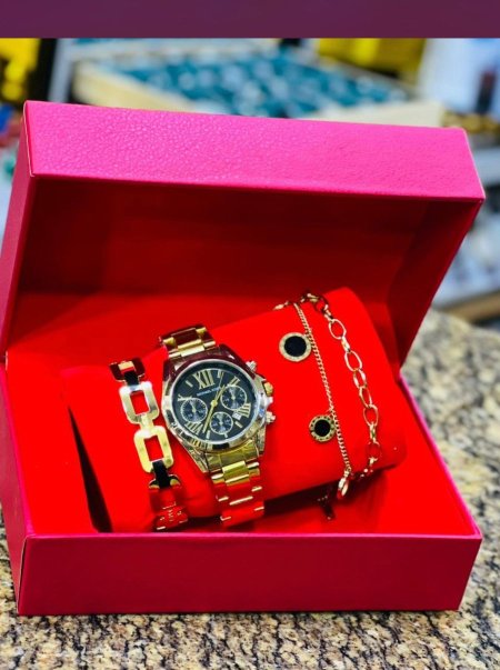 بكج ساعة ستاتي