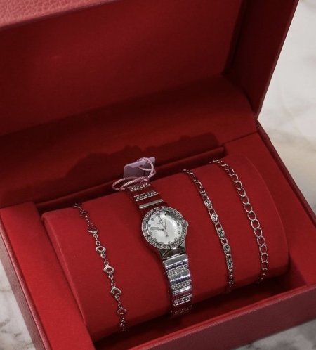 بكج ساعة ستاتي