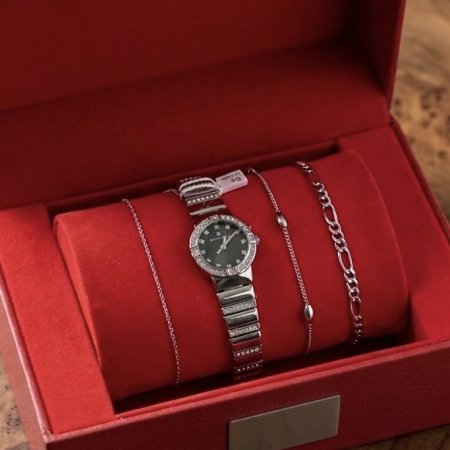 بكج ساعة ستاتي