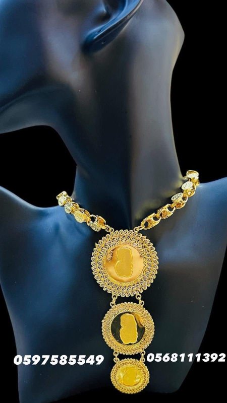 عقد ذهب روسي