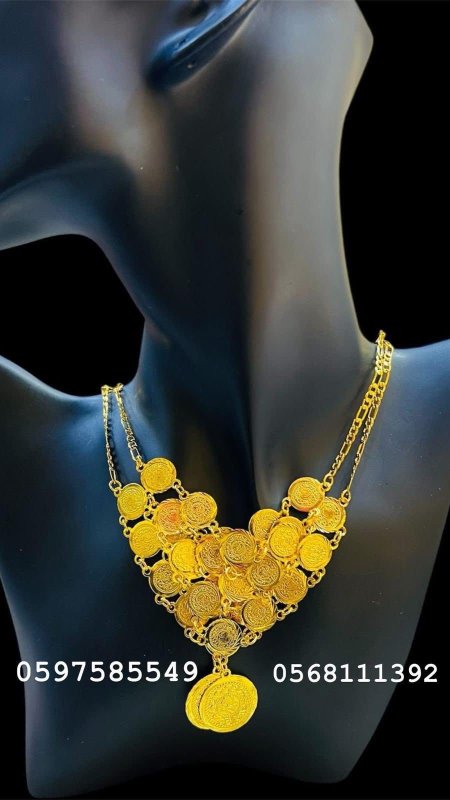 عقد ذهب روسي